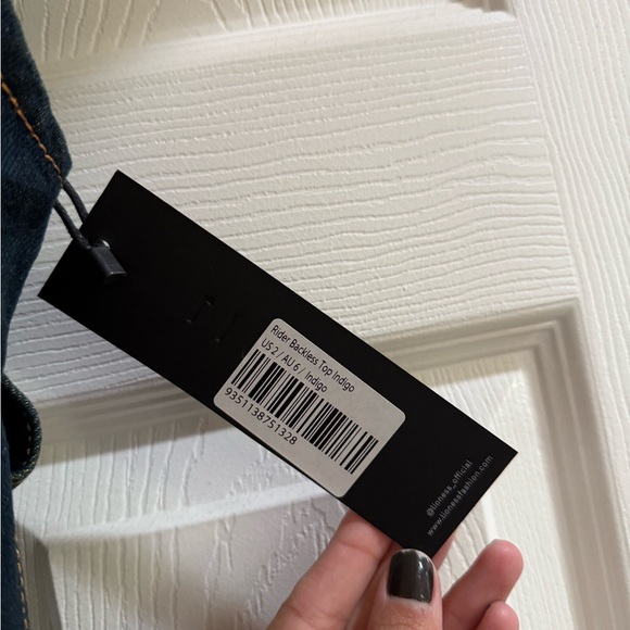 Lioness Rider backless top - Picture 6 of 6